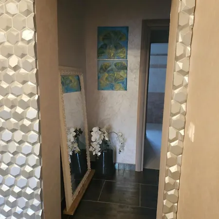 Lina Gio Apartment *